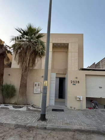 فيلا للإيجار في شارع الرمحه, حي الملقا, مدينة الرياض, منطقة الرياض صورة 2