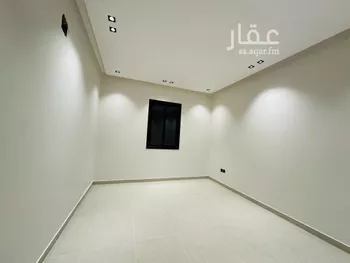 دور للبيع في شارع غالية البقمية, حي عكاظ, مدينة الرياض, منطقة الرياض صورة 3