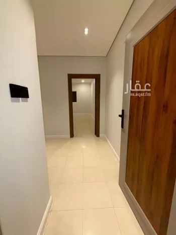 شقة للإيجار في شارع الامير مقرن بن عبدالعزيز, حي مغرزات, مدينة الرياض, منطقة الرياض صورة 5