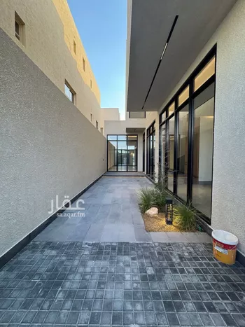 فيلا للبيع في شارع أبي مصعب الزهري, حي النرجس, مدينة الرياض, منطقة الرياض صورة 2