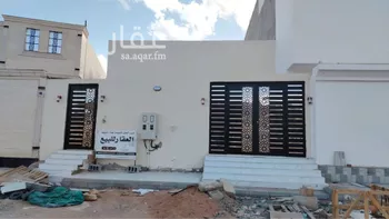 دور للبيع في شارع احمد بن عبده, حي طيبة, مدينة المدينه المنوره, منطقة المدينة المنورة