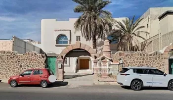 عمارة للبيع في شارع طليحه بن بلال العبدري, حي الجامعة, مدينة المدينه المنوره, منطقة المدينة المنورة