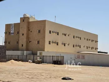 عمارة للبيع في شارع 227081, حي اليرموك, مدينة رياض الخبراء, منطقة القصيم صورة 3