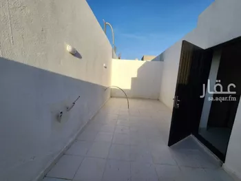 فيلا للبيع في شارع الحويتة, حي عكاظ, مدينة الرياض, منطقة الرياض صورة 4
