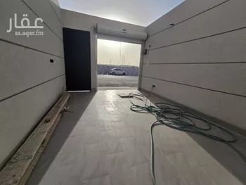 فيلا للبيع في شارع شعيراء, حي عكاظ, مدينة الرياض, منطقة الرياض صورة 2