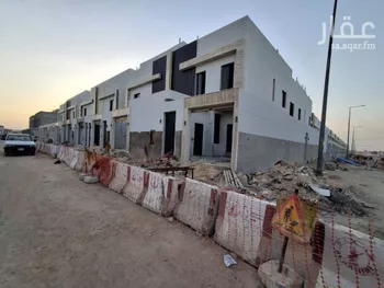 فيلا للبيع في شارع العدواني, حي عكاظ, مدينة الرياض, منطقة الرياض