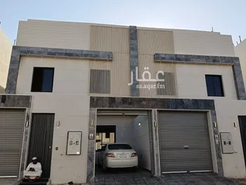 فيلا للبيع في شارع الحويتة, حي عكاظ, مدينة الرياض, منطقة الرياض