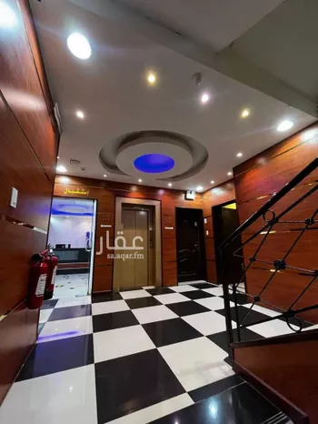 عمارة للبيع في شارع 3 ح, حي الشاطئ الشرقي, مدينة الدمام, المنطقة الشرقية صورة 3