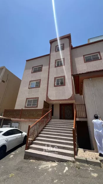 دور للبيع في شارع 65 الشرقية, حي الشرقية, مدينة ابها, منطقة عسير