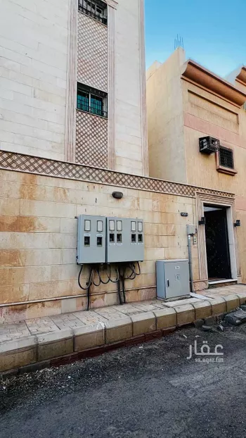 عمارة للإيجار في شارع جبريل بن محمد, حي الرانوناء, مدينة المدينه المنوره, منطقة المدينة المنورة صورة 2