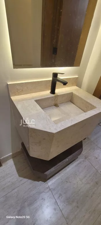 فيلا للبيع في شارع يحيى بن أسعد, حي السويدي, مدينة الرياض, منطقة الرياض صورة 4