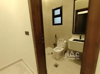 فيلا للبيع في شارع يعقوب بن أبي الفضل, حي عكاظ, مدينة الرياض, منطقة الرياض صورة 4