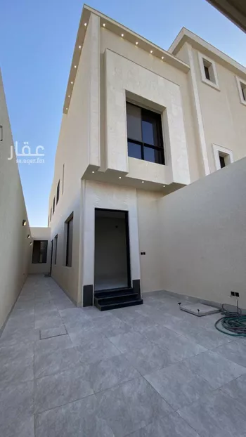 دور للبيع في شارع عمر بن بريق, حي العوالي, مدينة الرياض, منطقة الرياض