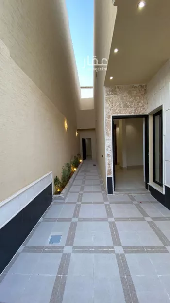 دور للبيع في شارع عمر بن علي الجعدي, حي طويق, مدينة الرياض, منطقة الرياض صورة 3