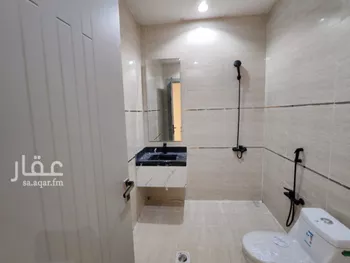 دور للبيع في شارع الامام البخاري, حي بدر, مدينة الرياض, منطقة الرياض صورة 4