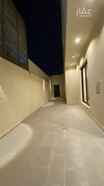 فيلا للبيع في شارع الكرامة, حي شبرا, مدينة الرياض, منطقة الرياض صورة 2