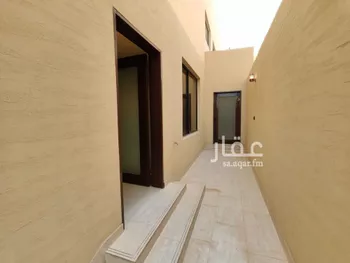 دور للبيع في شارع النمور, حي عكاظ, مدينة الرياض, منطقة الرياض صورة 2