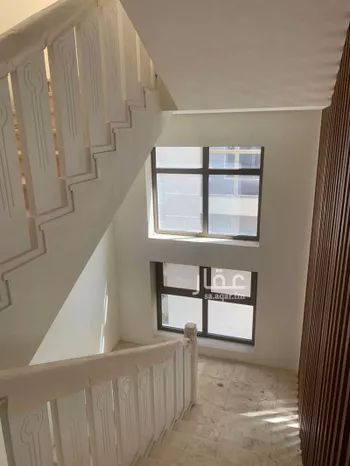 عمارة للبيع في شارع عمر بن معاوية, حي قرطبة, مدينة الخبر, المنطقة الشرقية صورة 3