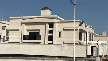 فيلا للبيع في شارع جبل شدقم, مدينة الظهران, المنطقة الشرقية