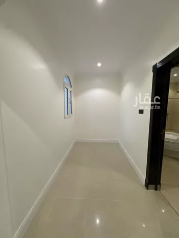 فيلا للإيجار في شارع رقم 266, حي الياسمين, مدينة الرياض, منطقة الرياض صورة 2