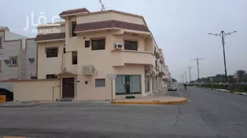 عمارة للبيع في شارع القطيف, حي المدينة, مدينة بقيق, المنطقة الشرقية