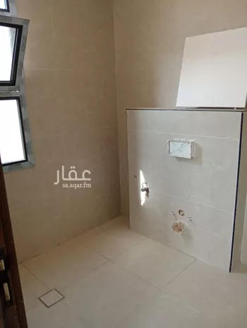 فيلا للبيع في شارع الساحل, حي الرمال, مدينة الرياض, منطقة الرياض صورة 3