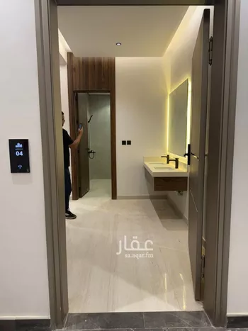 شقة للبيع في شارع المطر, حي الحزم, مدينة الرياض, منطقة الرياض صورة 4