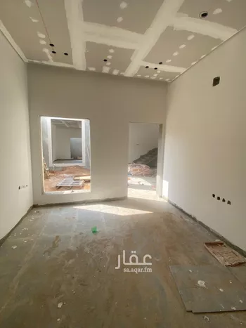 فيلا للبيع في شارع ابن الصاحب, حي الورود, مدينة الخرج, منطقة الرياض صورة 4