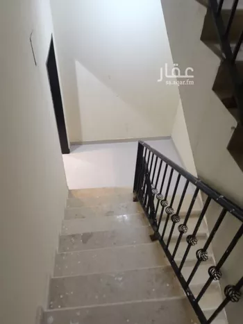 فيلا للبيع في شارع جناده الهروي, حي بدر, مدينة الرياض, منطقة الرياض صورة 5