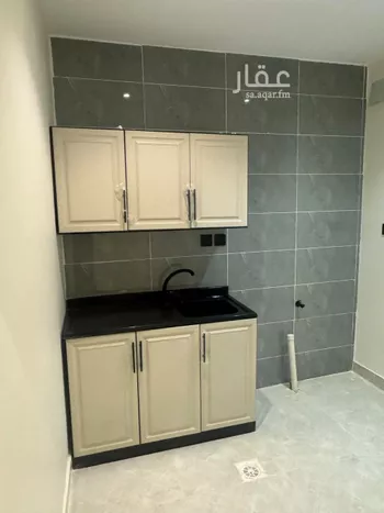 شقة للإيجار في شارع ابي عبدالله الزواوي, حي العزيزية, مدينة الرياض, منطقة الرياض صورة 4