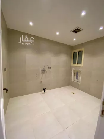شقة للبيع في شارع سكاكا, حي ظهرة لبن, مدينة الرياض, منطقة الرياض صورة 4