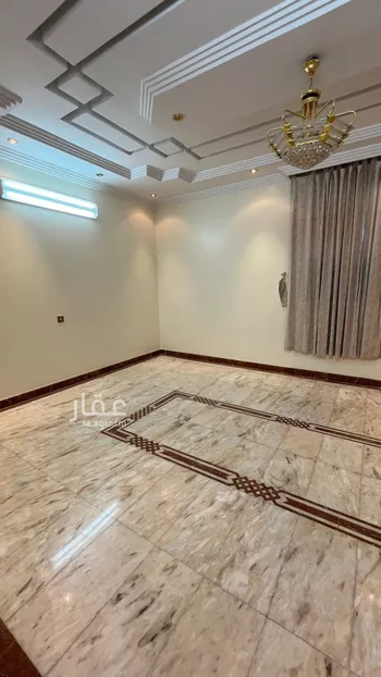 فيلا للبيع في شارع منجد, حي شبرا, مدينة الرياض, منطقة الرياض صورة 3