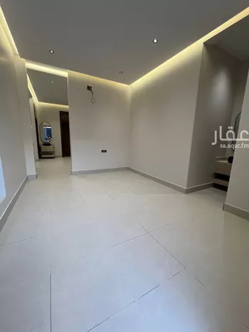 دور للبيع في شارع يثرب, حي شبرا, مدينة الرياض, منطقة الرياض صورة 4