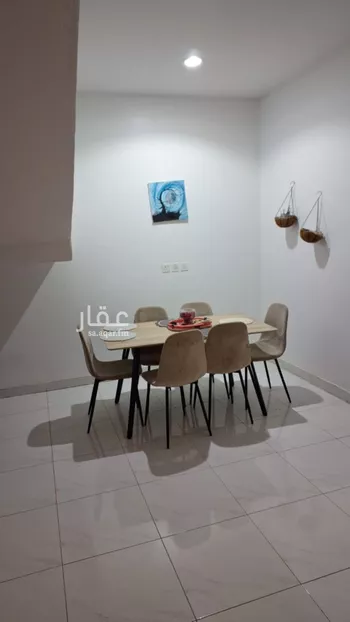 فيلا للبيع في شارع احمد الزنجاني, حي شبرا, مدينة الرياض, منطقة الرياض صورة 2