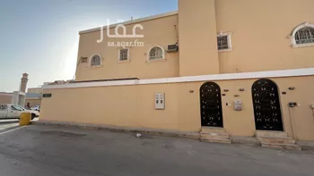فيلا للبيع في شارع الصفرات, حي السويدي, مدينة الرياض, منطقة الرياض صورة 2