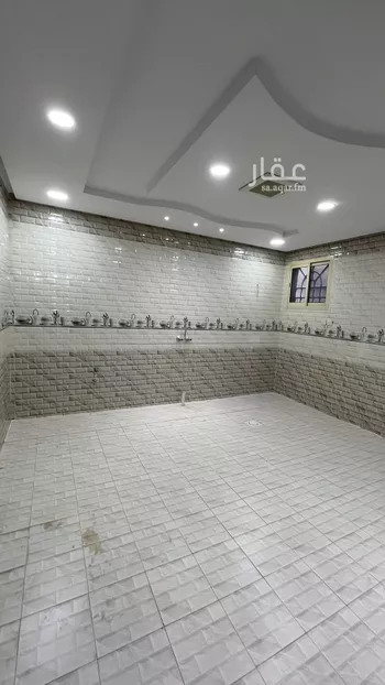 فيلا للبيع في شارع منجد, حي شبرا, مدينة الرياض, منطقة الرياض صورة 4