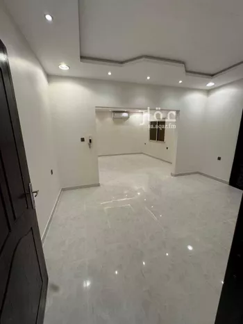فيلا للبيع في شارع بويط, حي إشبيلية, مدينة الرياض, منطقة الرياض صورة 5
