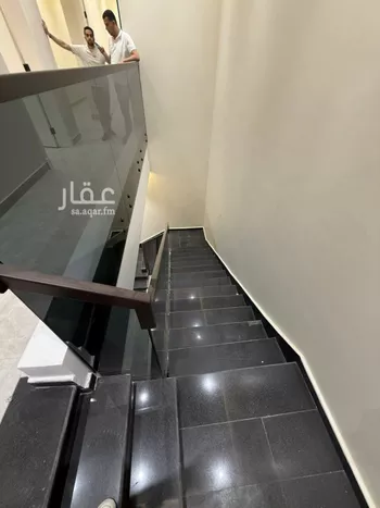 فيلا للبيع في شارع علاء الدين القرشي, حي العوالي, مدينة الرياض, منطقة الرياض صورة 5