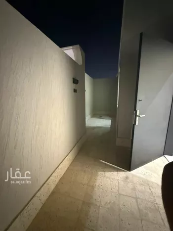 فيلا للبيع في شارع علاء الدين القرشي, حي العوالي, مدينة الرياض, منطقة الرياض صورة 4