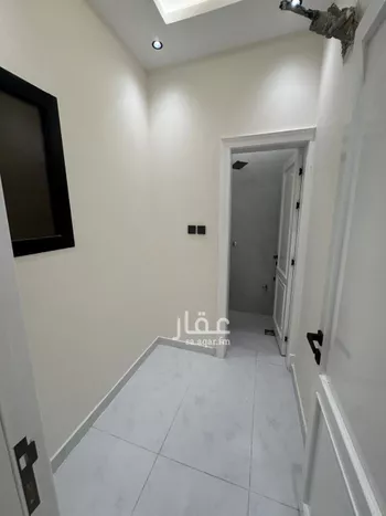 شقة للبيع في شارع قدامه بن جعفر, حي الرحاب 2, مدينة جازان, منطقة جازان صورة 5