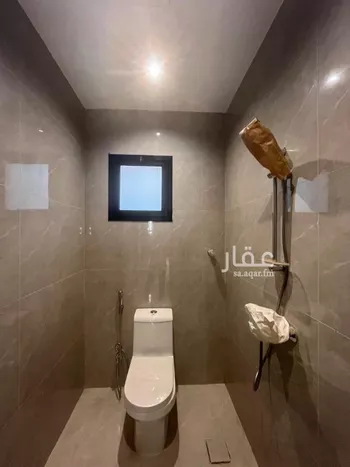شقة للبيع في شارع شهيد الدين ثم الوطن محمد هادي ثابت حكمي, حي الشاطئ, مدينة جازان, منطقة جازان صورة 5