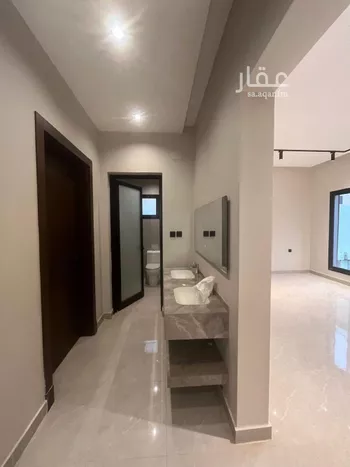 شقة للبيع في شارع شهيد الدين ثم الوطن محمد هادي ثابت حكمي, حي الشاطئ, مدينة جازان, منطقة جازان صورة 3