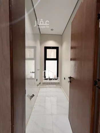 شقة للبيع في شارع محب الدين الفاكهاني, حي السويس 1, مدينة جازان, منطقة جازان صورة 5