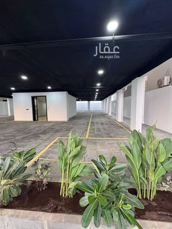 شقة للبيع في شارع شارع الامير ماجد بن عبد العزيز, حي الشاطئ, مدينة جازان, منطقة جازان صورة 2
