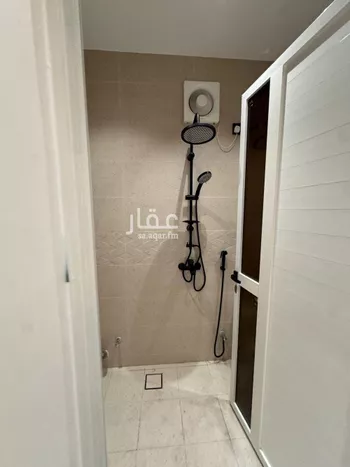 شقة للبيع في شارع أبو زكريا الزيتوني, حي الرحاب 1, مدينة جازان, منطقة جازان صورة 4