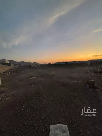 أرض للبيع في شارع عباد ابن ابي صالح, حي الغابة, مدينة المدينه المنوره, منطقة المدينة المنورة صورة 3
