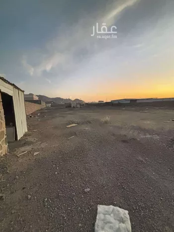 أرض للبيع في شارع عباد ابن ابي صالح, حي الغابة, مدينة المدينه المنوره, منطقة المدينة المنورة