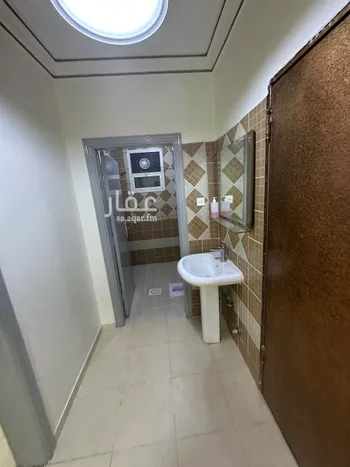 شقة للإيجار في شارع الدخن, حي إشبيلية, مدينة الرياض, منطقة الرياض صورة 3