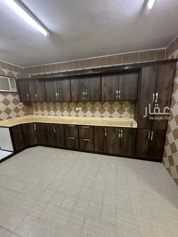 شقة للإيجار في شارع الدخن, حي إشبيلية, مدينة الرياض, منطقة الرياض صورة 2
