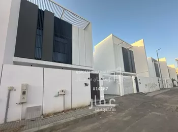 فيلا للبيع في شارع بقي بن مخلد, حي الحلقة الشرقية, مدينة امارة منطقة مكة المكرمة - الطائف, منطقة مكة المكرمة